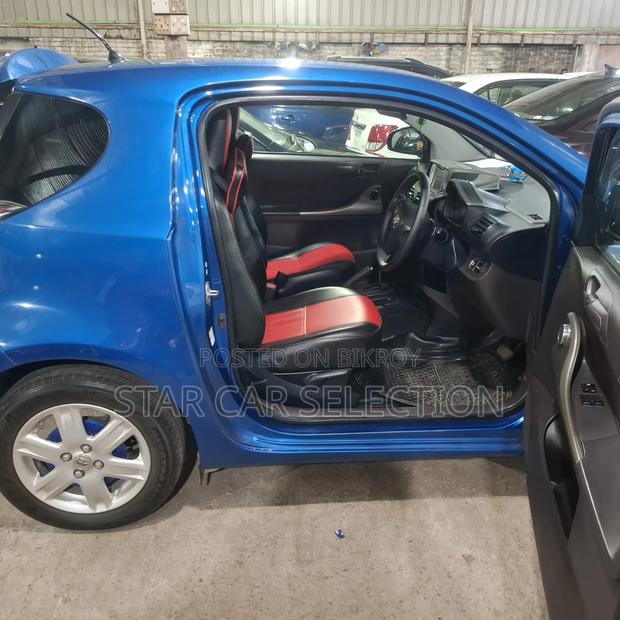 Toyota iQ 2009 Blue