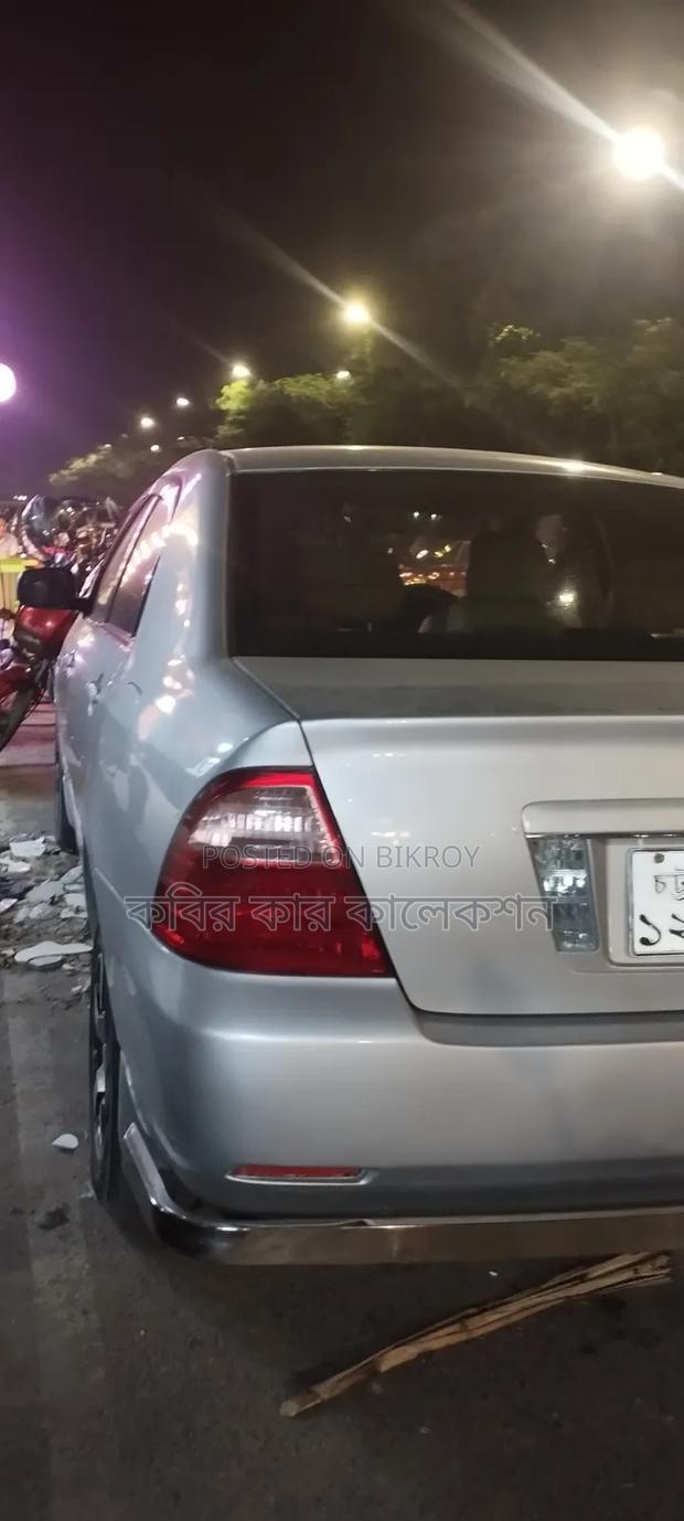 Toyota Corolla 2004 Silver