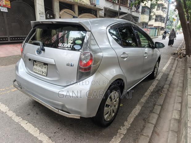 Toyota Aqua 2013 Silver