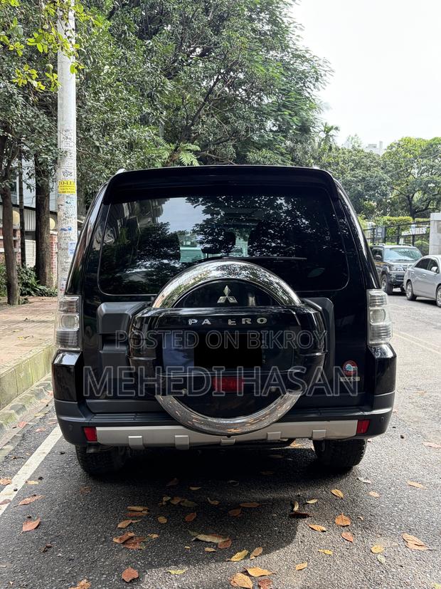 Mitsubishi Pajero 2008 Black