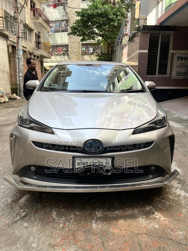 Toyota Prius 2019 Beige