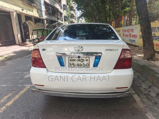 Toyota Corolla 2004 White