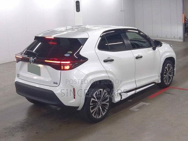 Toyota Yaris Cross 2021 Pearl