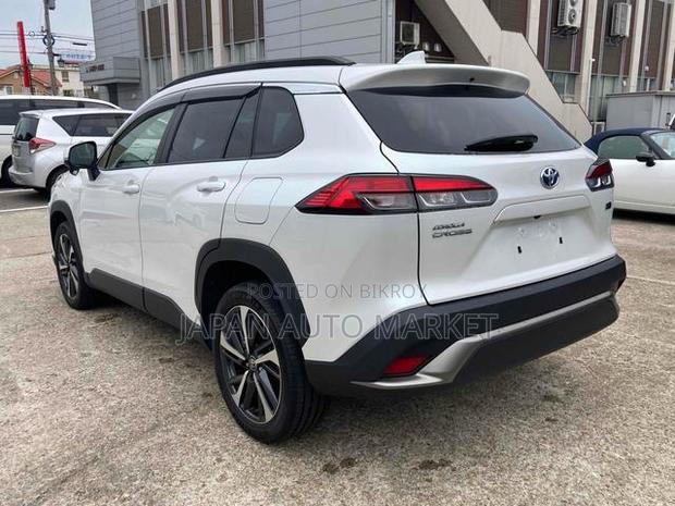 New Toyota Corolla 2022 Pearl