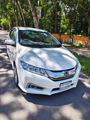 Honda Grace 2015 Pearl for sale