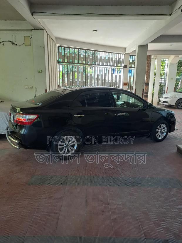 Toyota Premio 2014 Black