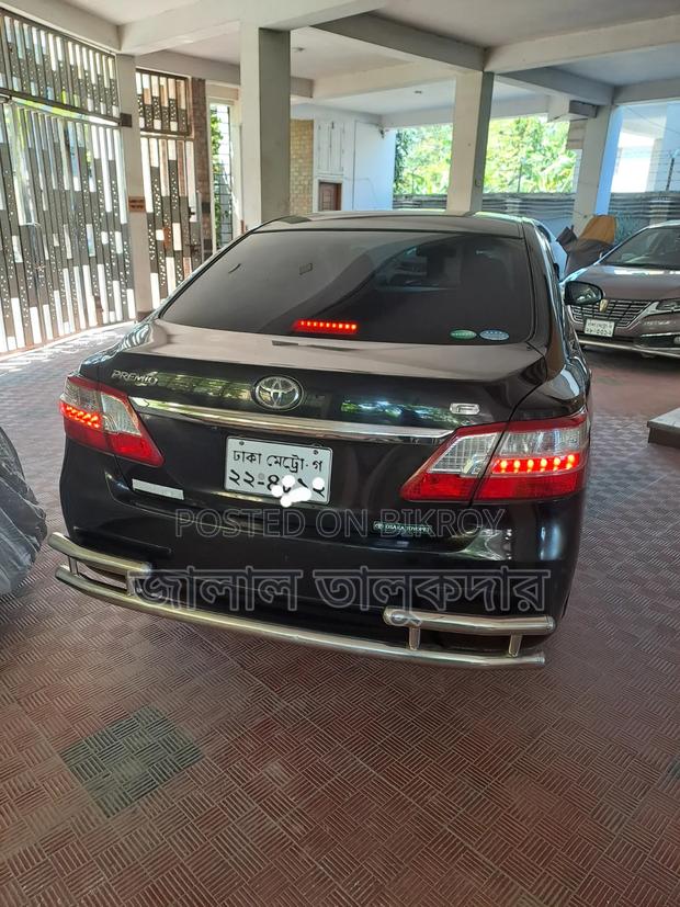 Toyota Premio 2014 Black