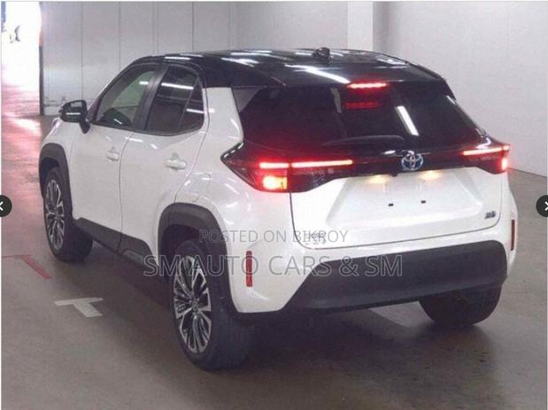 Toyota Yaris Cross 2021 Pearl