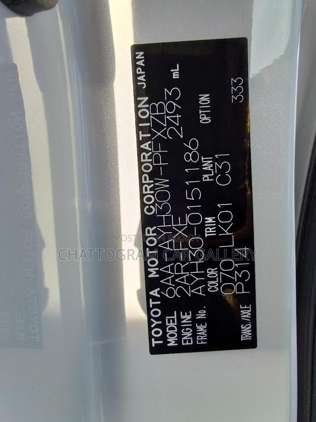 Toyota Alphard 2022 Pearl