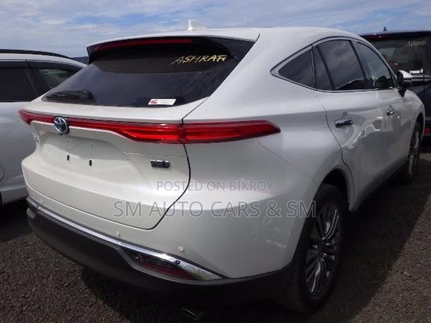 Toyota Harrier Hybrid Z 2021 Pearl