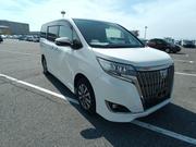 Toyota Esquire 1.8 FWD Hybrid (7 seater) 2021 Pearl for sale