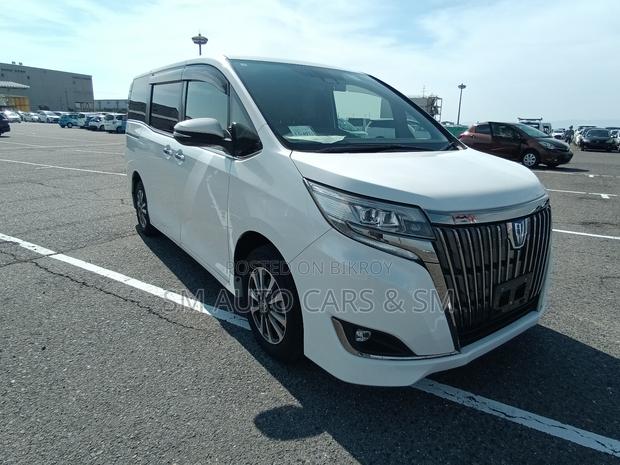 Toyota Esquire 1.8 FWD Hybrid (7 seater) 2021 Pearl