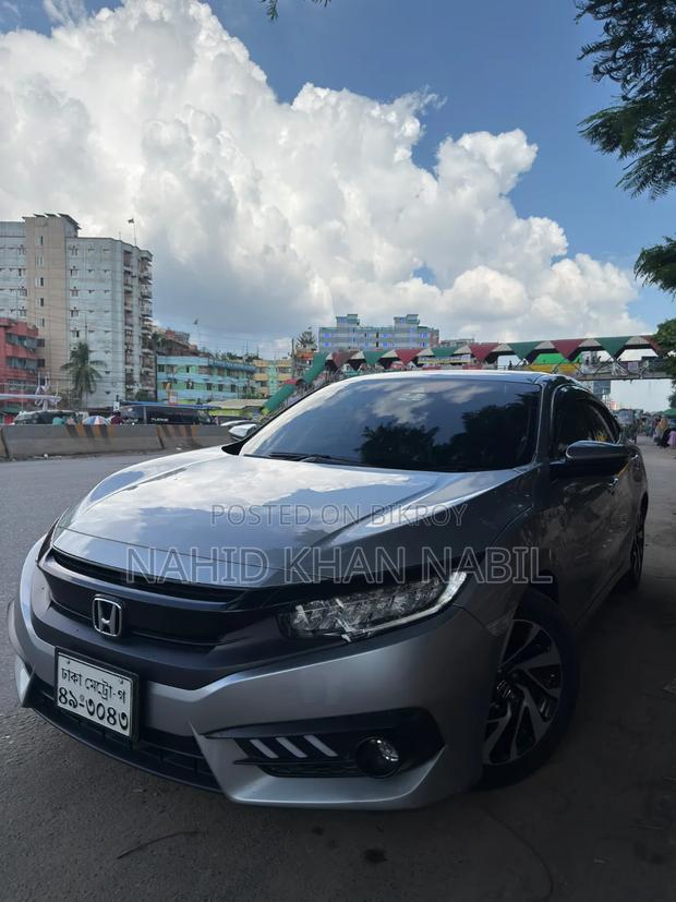 Honda Civic 2018 Silver