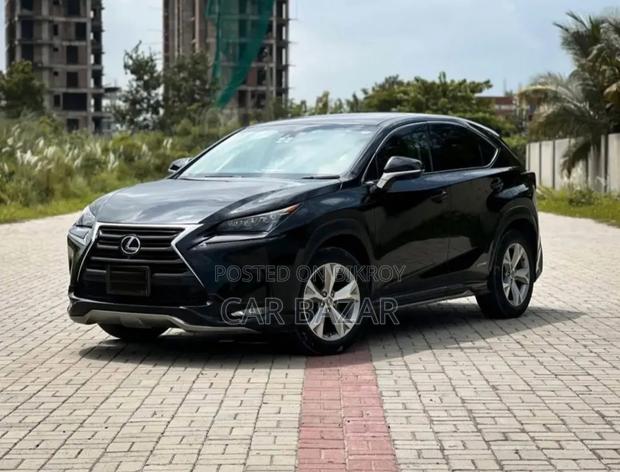 Lexus NX 300h AWD 2016 Black