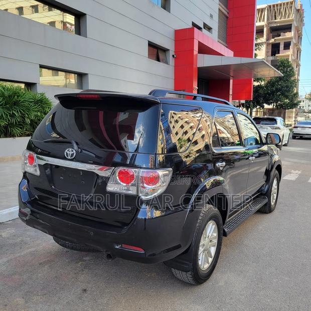 Toyota Fortuner 2012 White