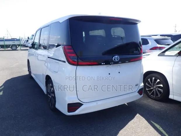New Toyota Noah 2023 White