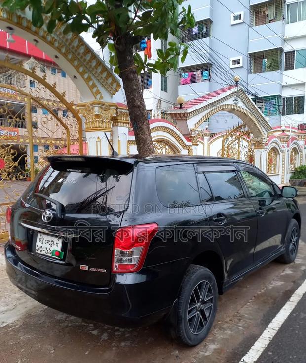 Toyota Corolla Fielder 2010 Black