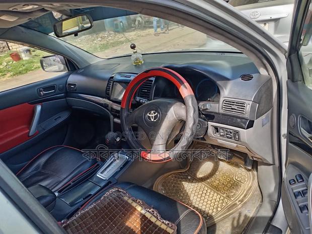 Toyota Allion 2004 Silver