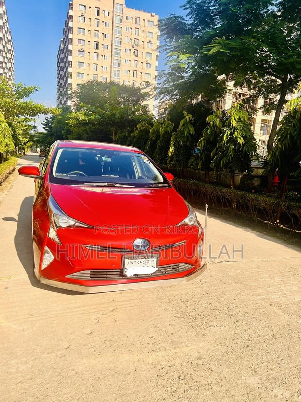 Toyota Prius Four Touring 2018 Red