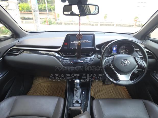 Toyota C-HR 2017
