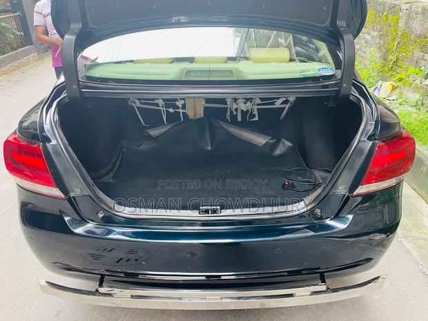 Toyota Premio 2017 Blue