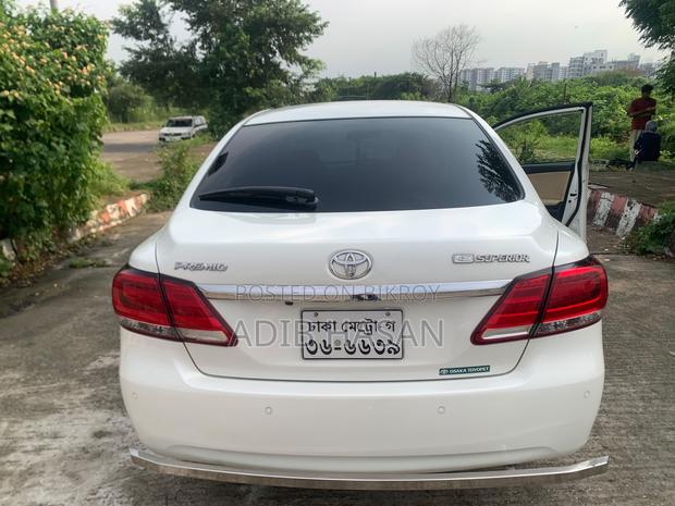 Toyota Premio 2019 White
