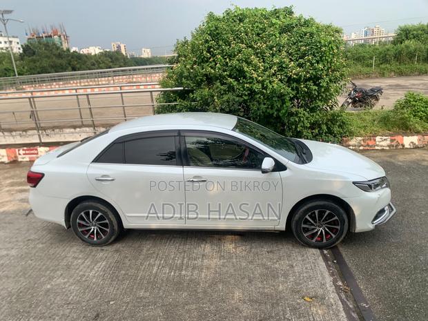 Toyota Premio 2019 White