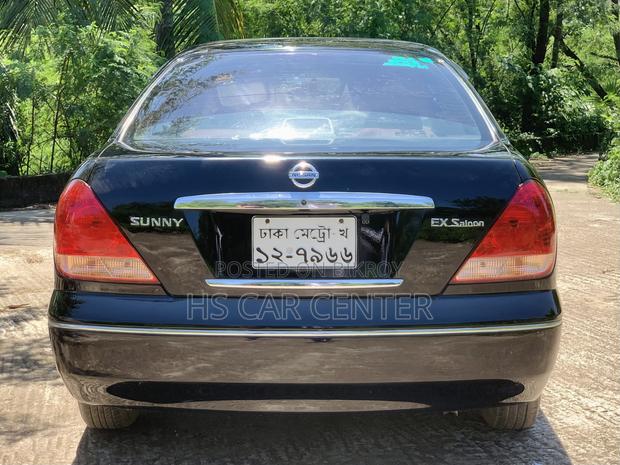Nissan Sunny 2009 Black