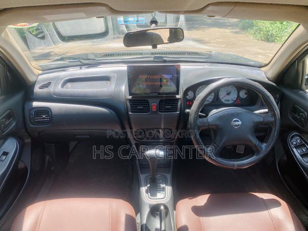 Nissan Sunny 2009 Black
