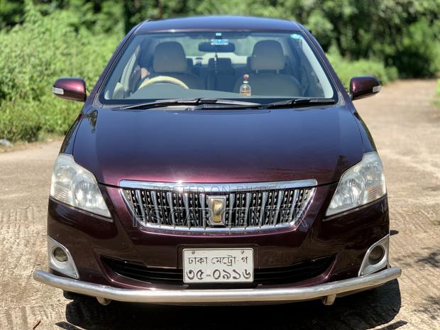 Toyota Premio 1.5 FWD 2011 Maroon