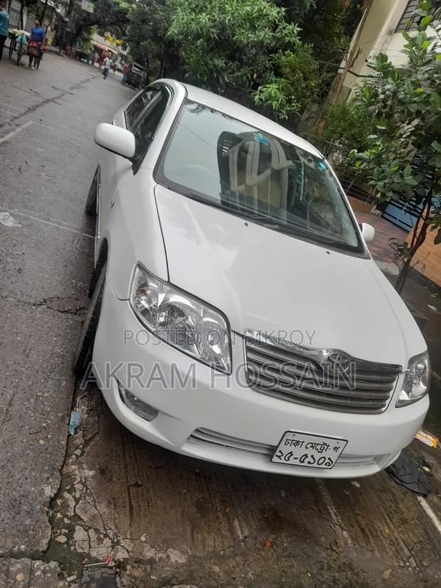 Toyota Corolla Sedan 2005 Pearl
