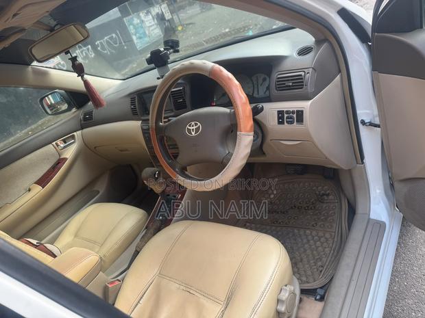 Toyota Corolla 1.5 Sedan Automatic 2002 Pearl