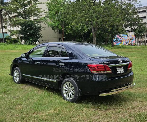 Toyota Premio 2017