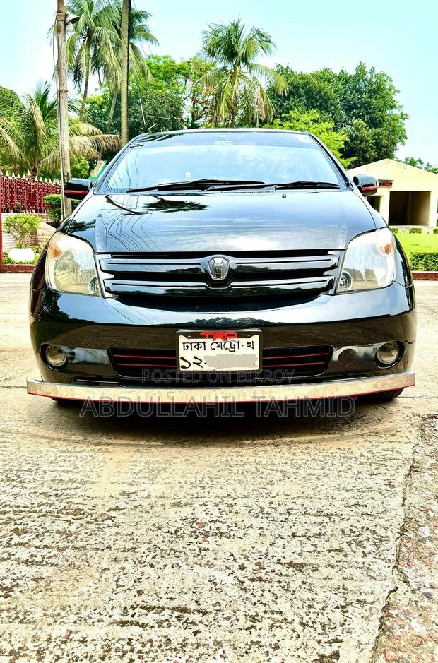 Toyota IST 2003 Black