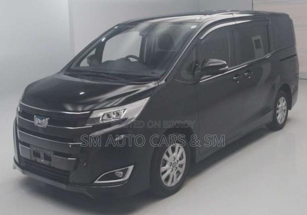 Toyota Noah 2021 Black