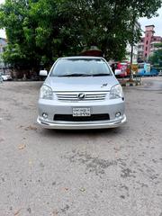 Toyota Raum 2009 Silver for sale