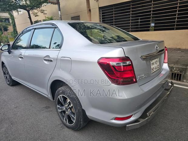 Toyota Axio 2016 Silver