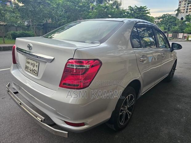 Toyota Axio 2016 Silver
