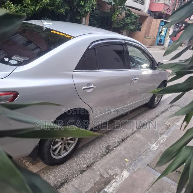 Toyota Premio 2012 Silver