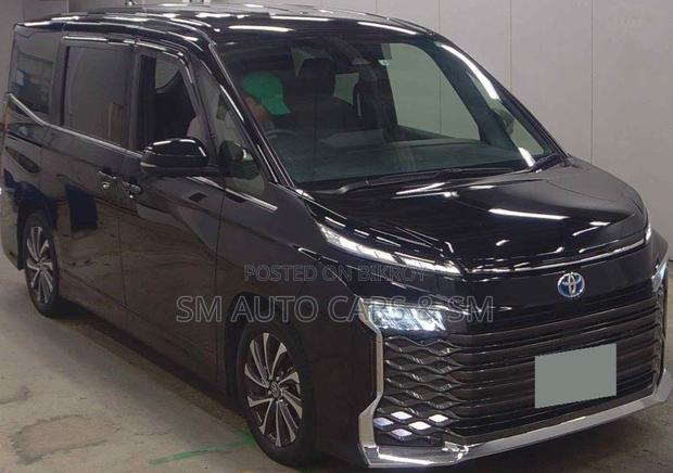 Toyota Voxy Hybrid S-Z 2WD 7-Seater 2022 Black