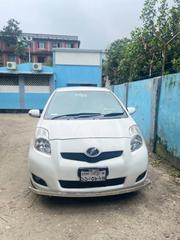 Toyota Vitz 2014 White for sale