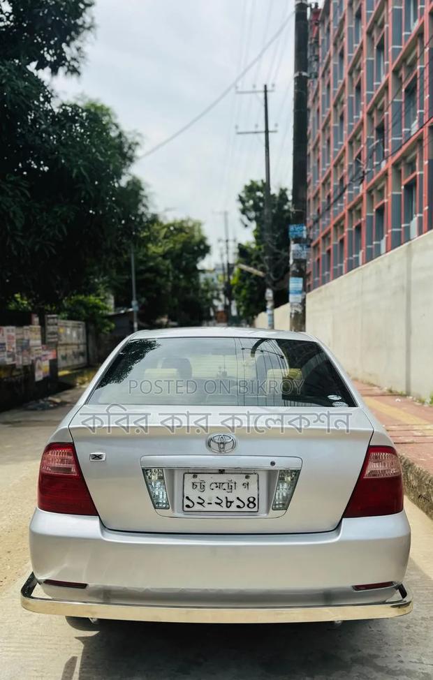 Toyota Corolla 2004 Silver