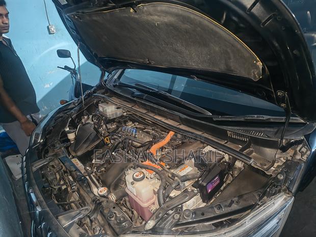 Toyota Esquire 1.8 FWD Hybrid (7 seater) 2019 Black