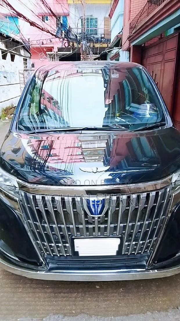 Toyota Esquire 1.8 FWD Hybrid (7 seater) 2019 Black
