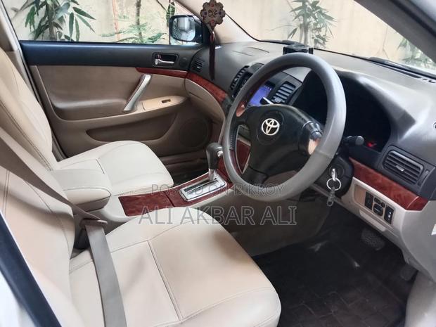 Toyota Premio 2003 White