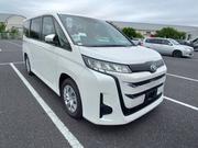 Toyota Noah 2022 Pearl for sale