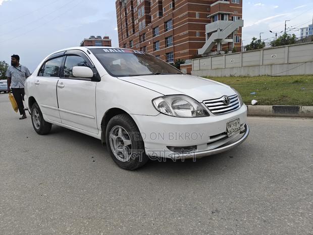 Toyota Corolla 2021 White