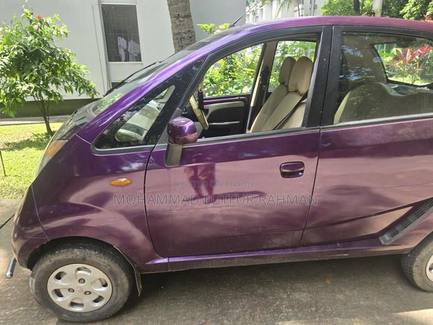 Tata Nano 2015 Maroon