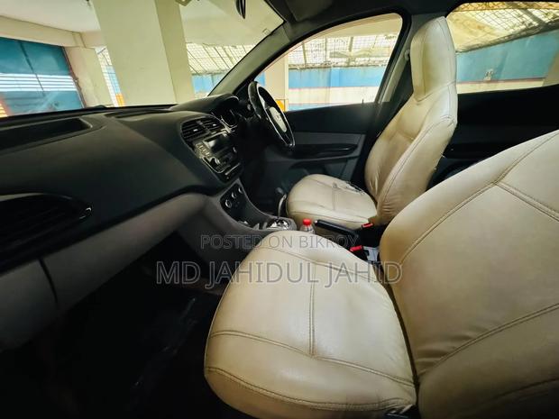 Tata Tiago 2019 Gray