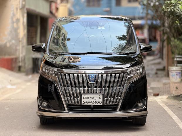 Toyota Esquire 1.8 FWD Hybrid (7 seater) 2018 Black